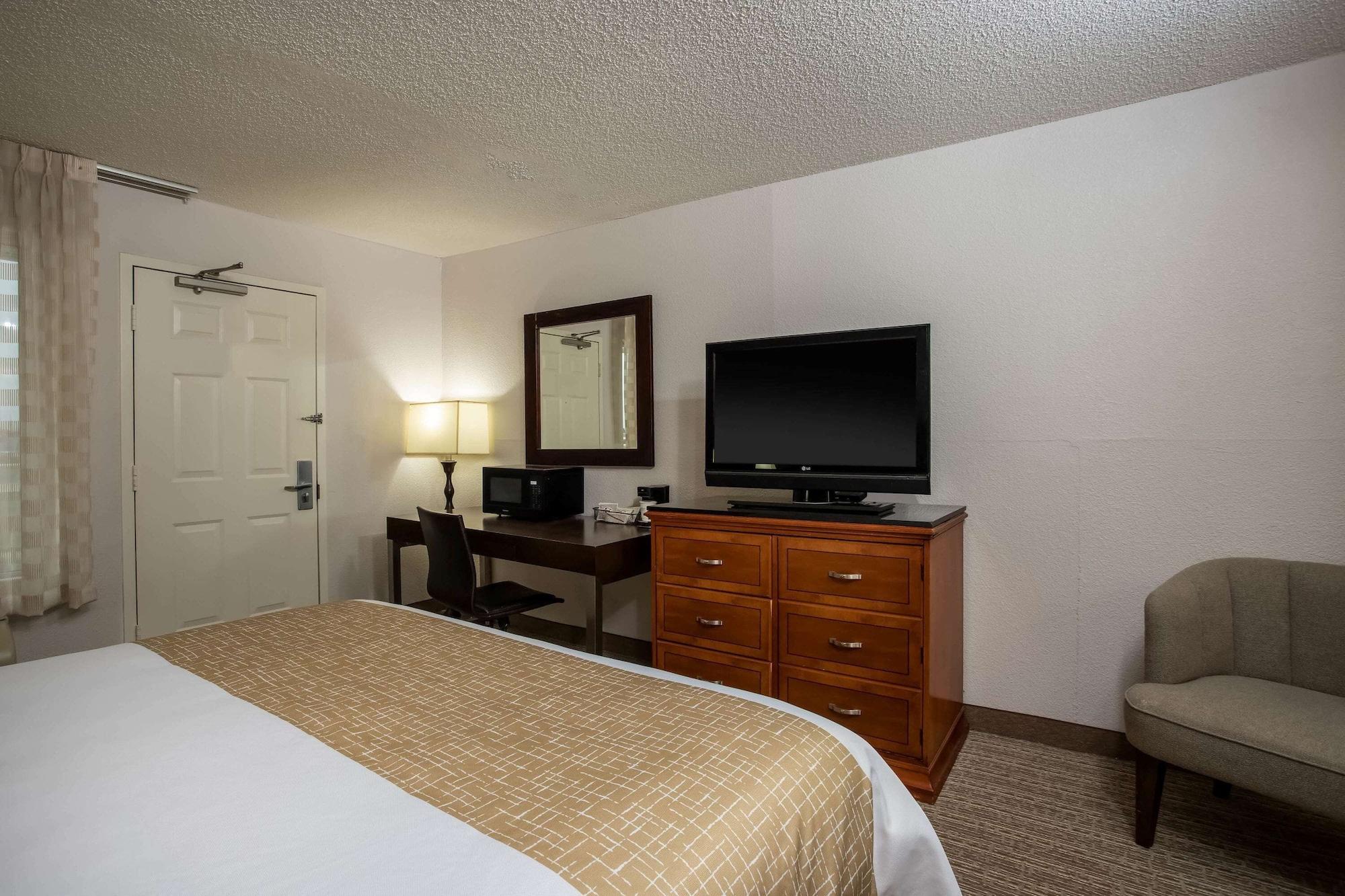 Travelodge By Wyndham Fort Wayne North Buitenkant foto