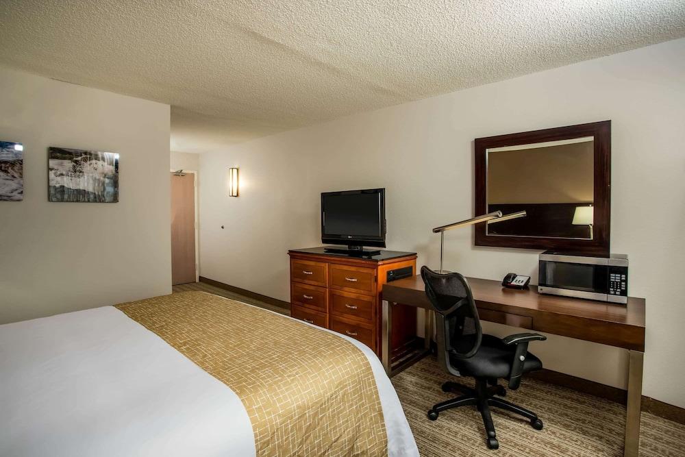 Travelodge By Wyndham Fort Wayne North Buitenkant foto