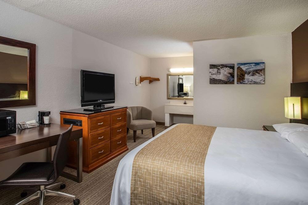 Travelodge By Wyndham Fort Wayne North Buitenkant foto